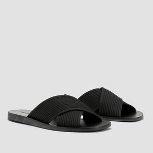 NWOT Everlane The Day Crossover Sandal Size 5.5